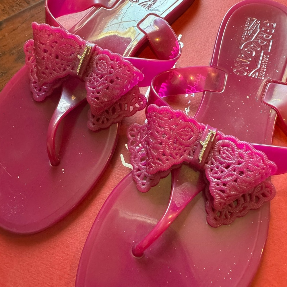 Berry Pink Jelly Sandals with Bow